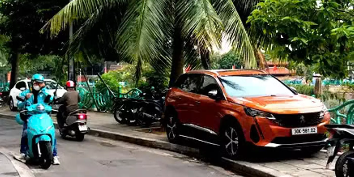 CỰC HIẾM BÁN ĐẤT YÊN HOA, TÂY HỒ. 80M2 ĐẤT MT 6M GIÁ 15 TỶ- 10M RA HỒ TÂY-LÝ TƯỞNG XÂY KHÁCH SẠN-