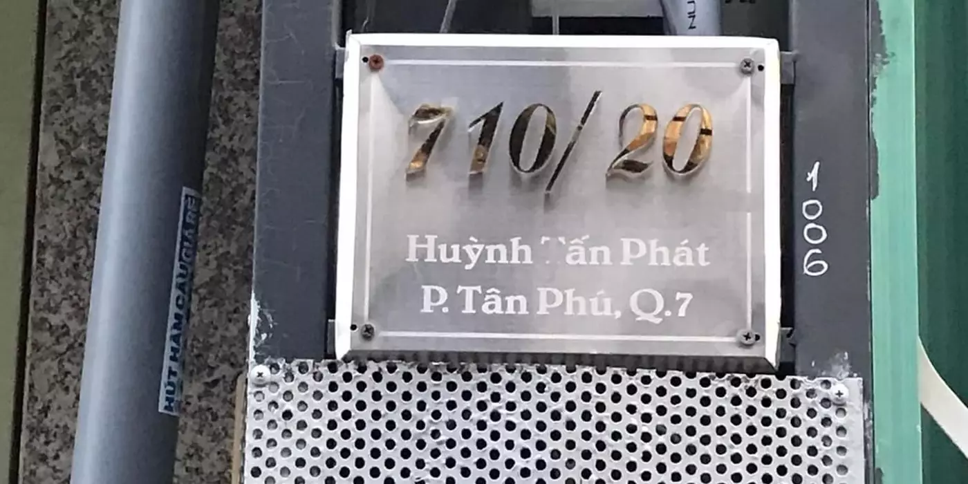 Bán nhà liền kề 21m2, chính chủ. Hẻm 710 Huỳnh Tấn Phát,Q7