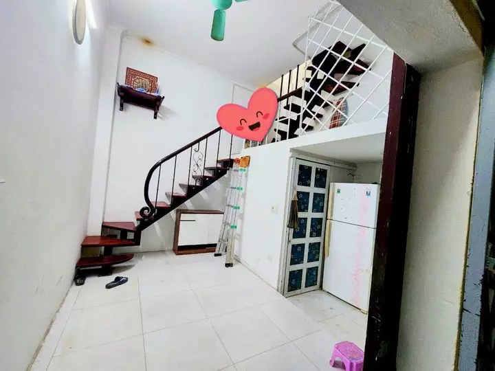 Bạn nhà Tại Thuỵ Khuê chính chủ