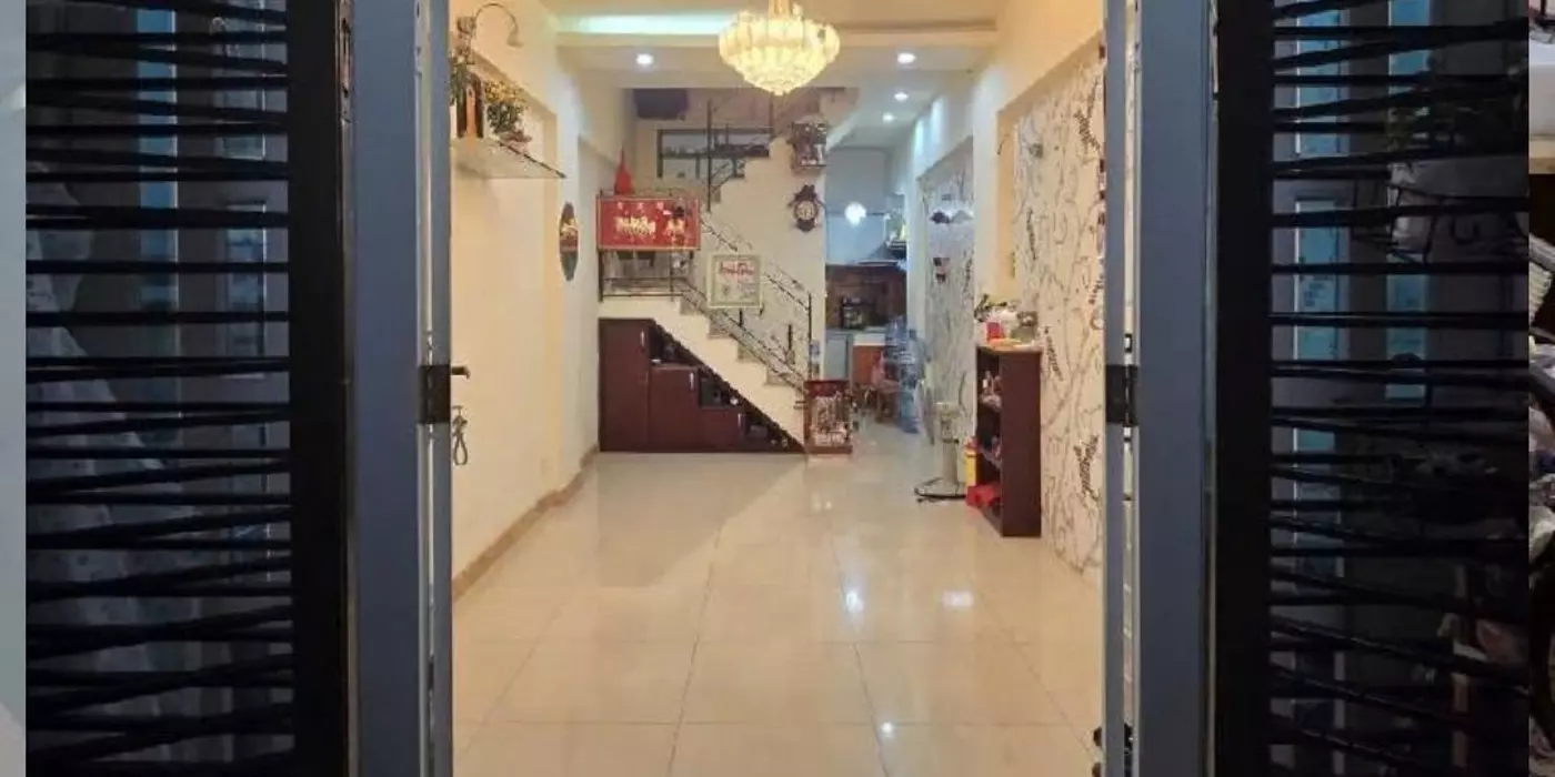 Vị trí: Dương Bá Trạc, Phường 1, Quận 8