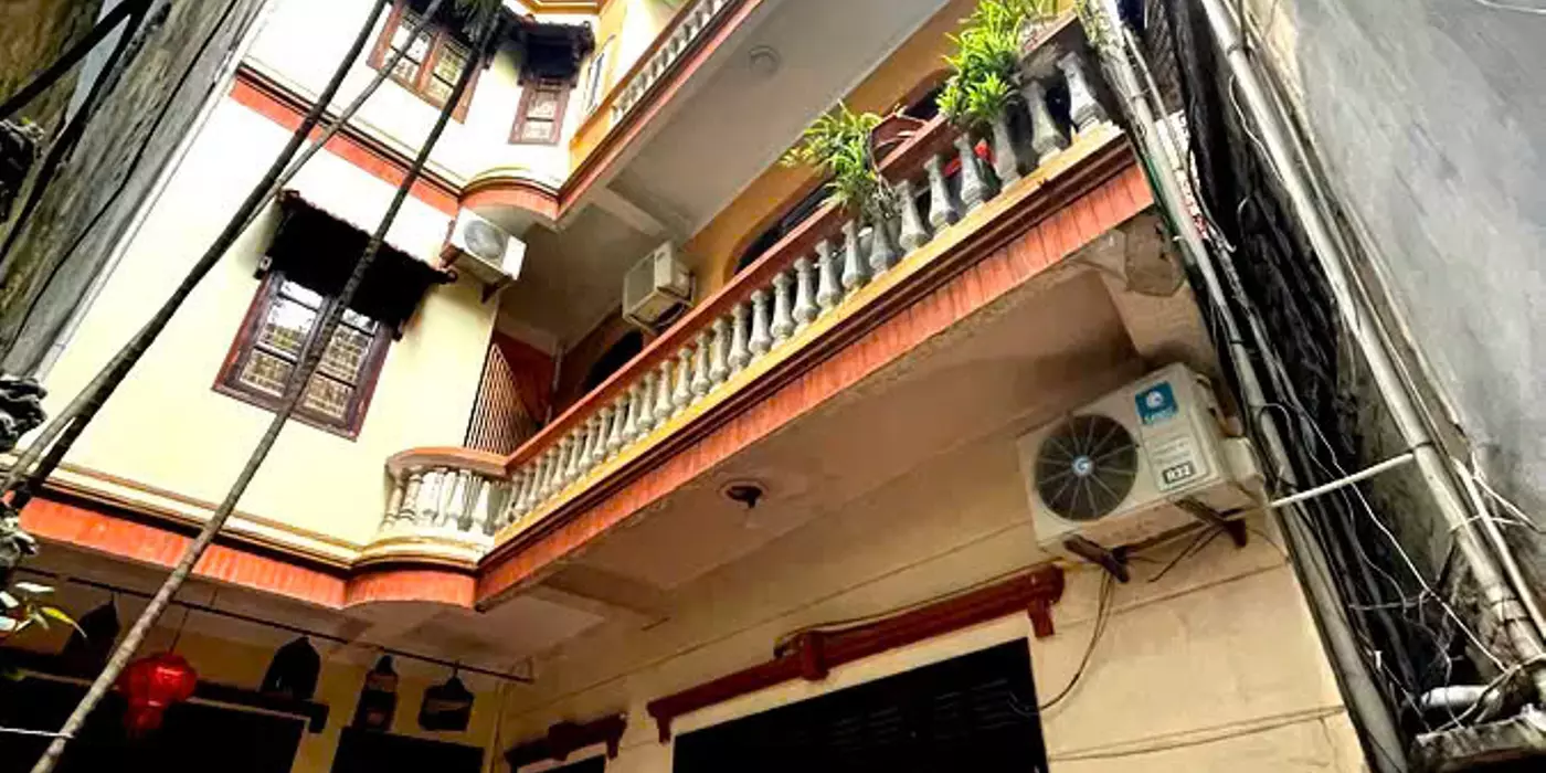 BÁN NHÀ CHƯƠNG DƯƠNG ĐỘ, HOÀN KIẾM. 50M2 5 TẦNG MT 5M 7.2 TỶ- HỘ KHẨU PHỐ CỔ- DÂN XÂY CHẮC CHẮN-