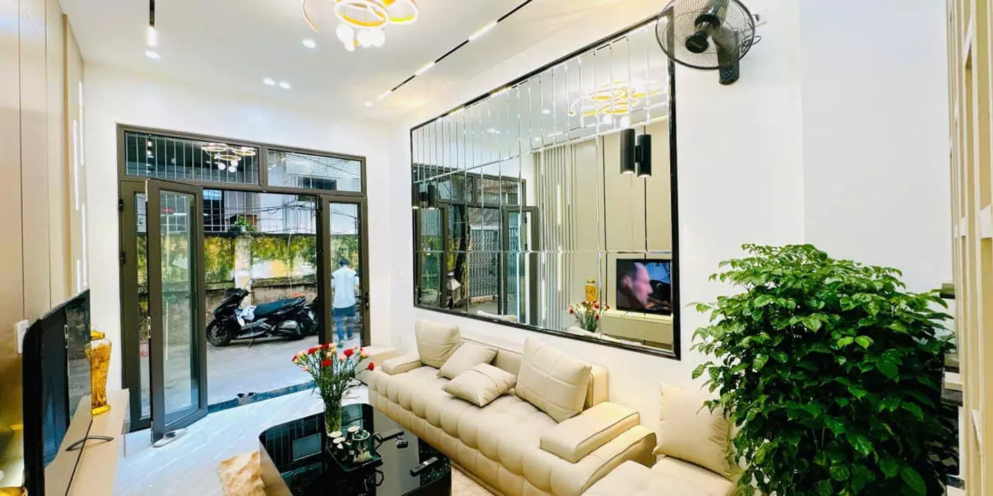 Bán nhà phố Trương Định, Hai Bà Trưng 36m, 5 tầng. Giá: 7.35 tỷ