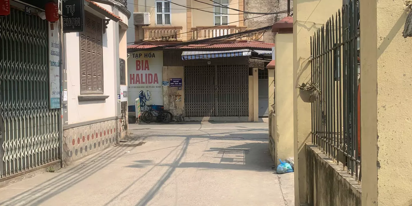 Cực Đẹp – Ô Tô Đỗ cửa gần đại sứ quán Hàn Quốc, Ngõ thông DT: 54,4m giá 9.95 tỷ