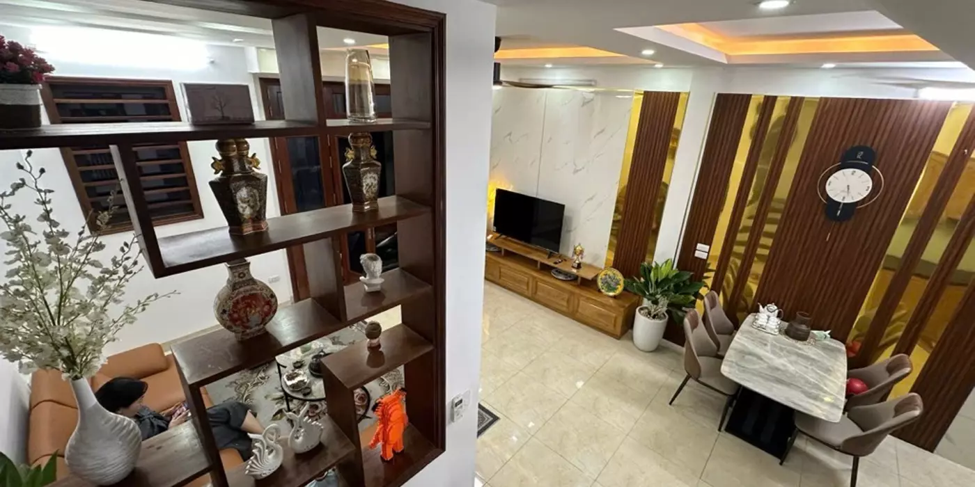 chính chủ bán gấp nhà tại Hoàng Văn Thụ Hoàng Mai 55m2 5 tầng 6m mặt tiền hơn 8 tỷ kinh doanh sầm