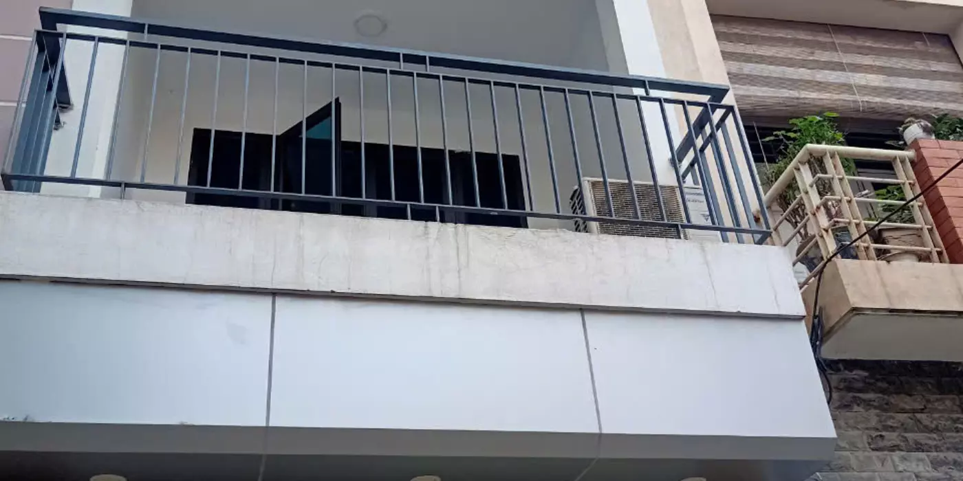 Bán nhà phân lô phố Trần Bình Mai Dịch Cầu Giấy