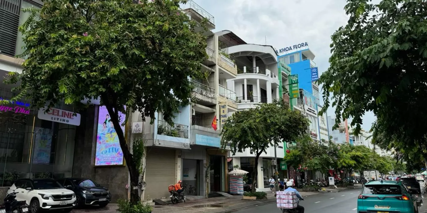 +Siêu Phẩm Q3,Mặt Tiền KD Nguyễn Đình Chiểu DT 5.6X15.5,Nở Hậu 6.5m,5Tầng, 47.5Tỷ