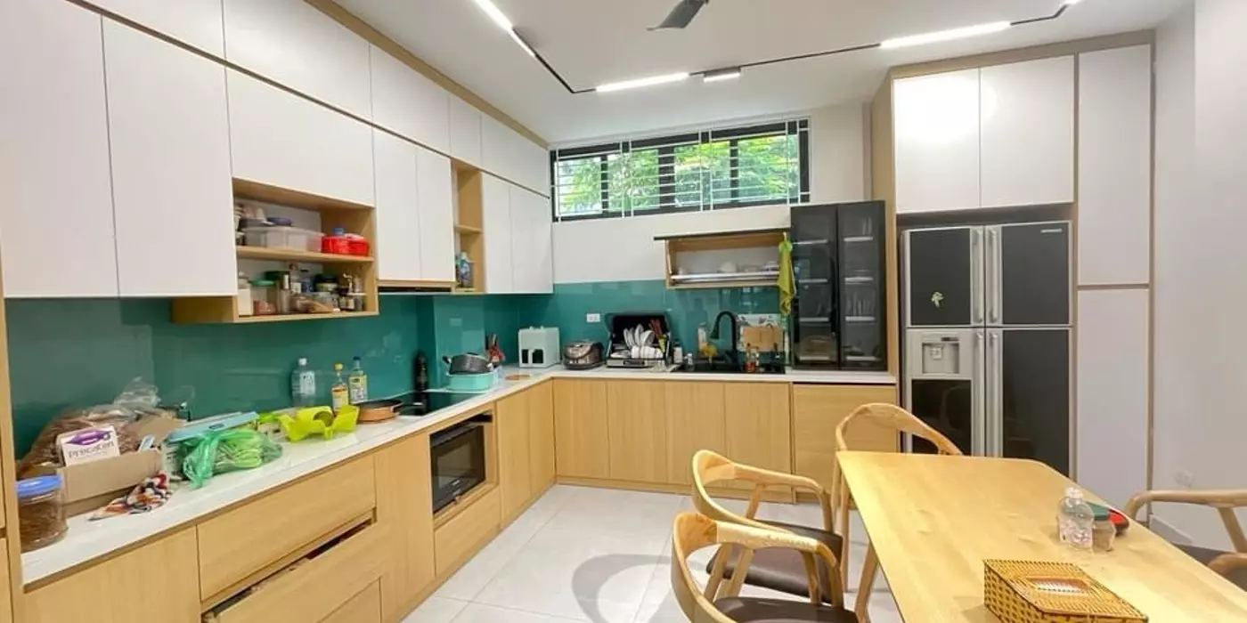Bán nhà Lâm Du, Bồ Đề, 90m2, 5 tầng, 14.8 tỷ. Mặt phố, lô góc , LH : 0365820395