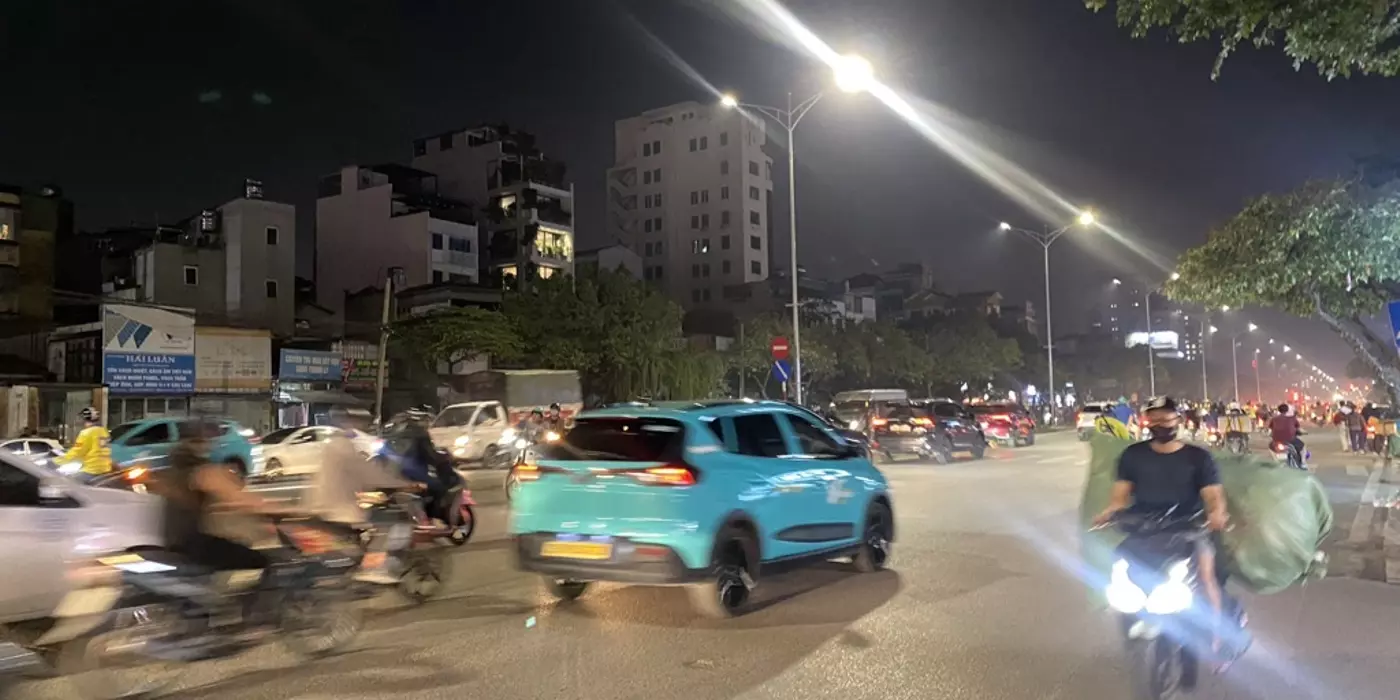 Chính chủ bán gấp nhà tại  Nam Dư Hoàng Mai 40m2 5 tầng 4m mặt tiền hơn 5 gần phố kinh doanh sầm