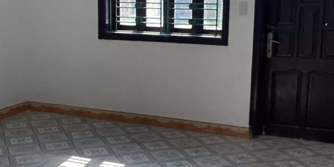 Bán nhà mặt phố đường Trần Thái Tông, diện tích 86.5m2, mặt tiền 4.8m, giá chỉ hơn 8 tỷ