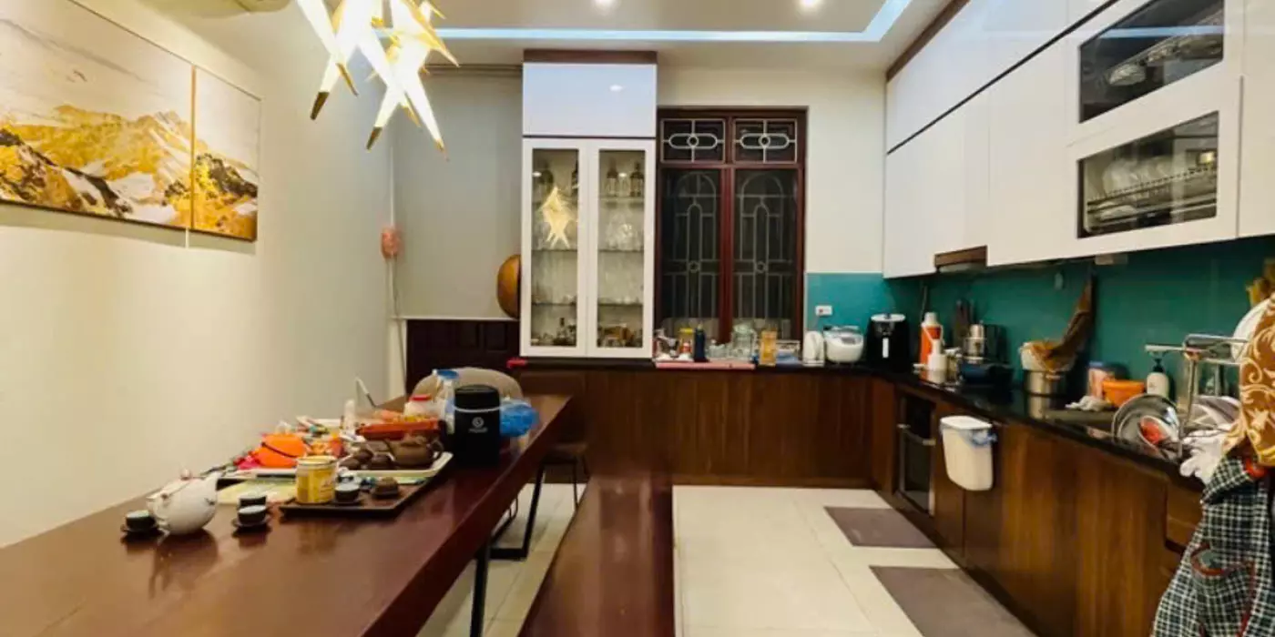 SIÊU VIP 105M, MT 6,5M NHÀ PHÂN LÔ QUÂN ĐỘI TƯ ĐÌNH, DÂN XÂY, Ô TÔ VÀO NHÀ- RẺ 15.5TỶ. 

LIỀN KỀ