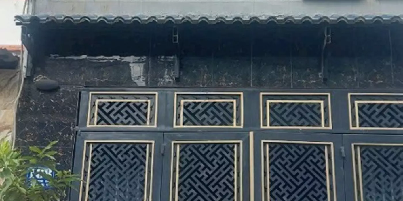 Bán nhà mặt tiền 2 tầng 4x17m giá 4,8 tỷ Đường Hiệp Thành 05