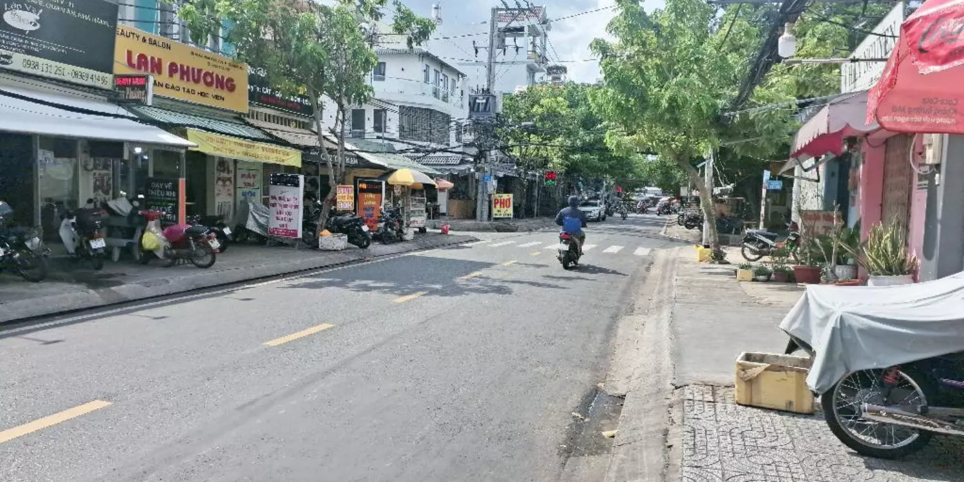 Mặt tiền Mai Văn Vĩnh, Tân Quy Quận 7, 106m2 ngang hơn 6m 3 tầng chỉ 22 tỷ