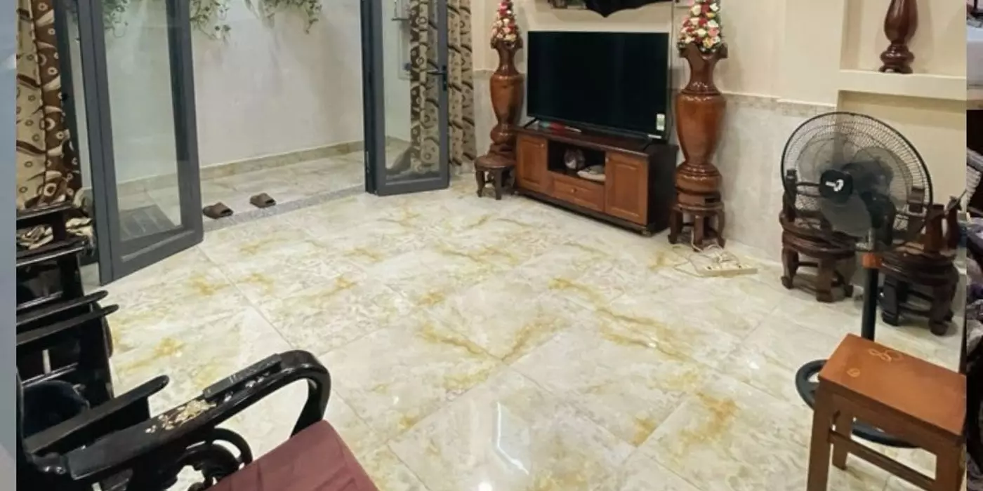 Nhà Phố 4 Tầng BTCT Quận 8 - Kết Nối Trung Tâm, Pháp Lý Chuẩn, Giá Chỉ 5.3 Tỷ!