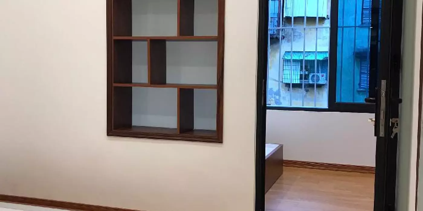 Bán căn hộ TT ngõ 186 Ngọc Hà. Diện tích sử dụng 90m thiết kế 3PN + 1PK + 2VS.