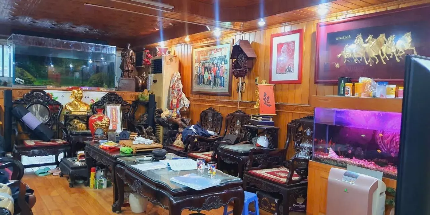 Chính chủ cần tiền bán gấp nhà mặt phố Nguyễn Trãi, Thanh Xuân, Hà Nội