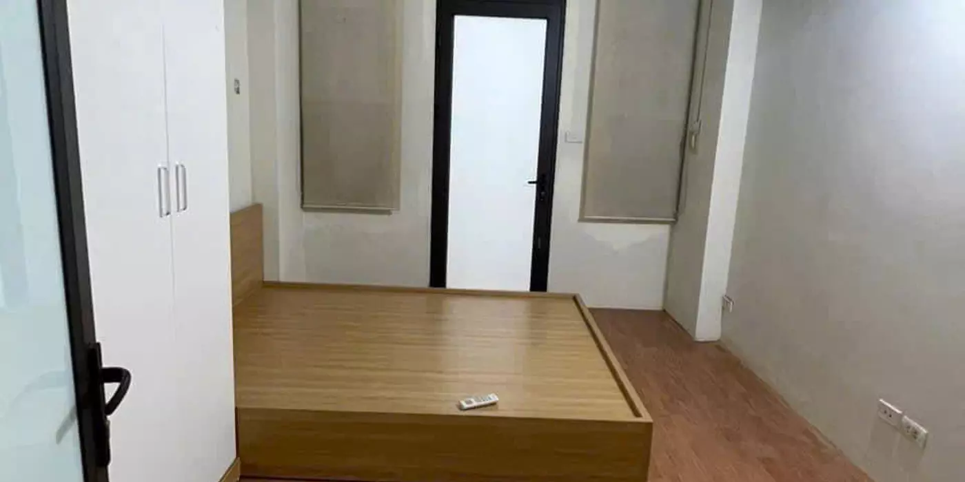 CẦN BÁN NHÀ HOÀNG MAI Ô TÔ ĐỖ CỬA , GẦN CHỢ , GẦN HỒ ĐỀN LỪ 26M2 X 3 TẦNG -3,3 TY