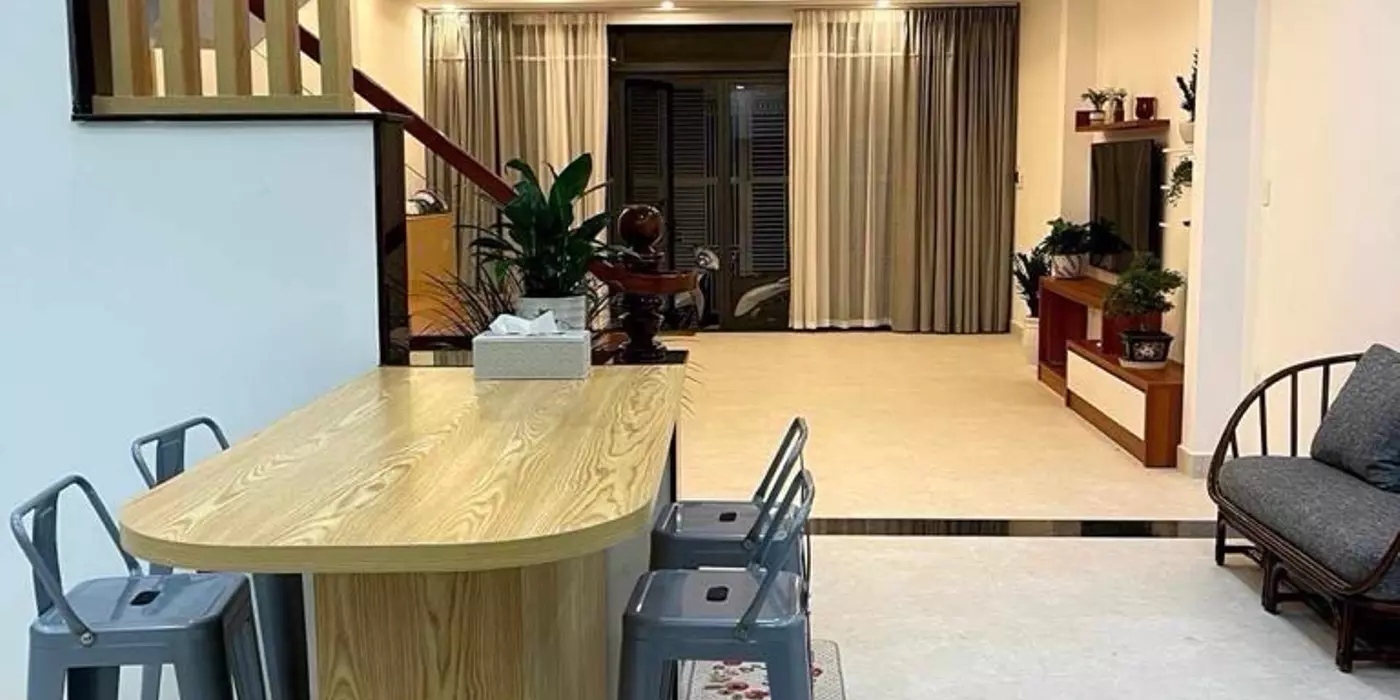 Mặt tiền đường 3441 Phạm Thế Hiển 6x20 4 tầng chỉ 10 tỷ 8