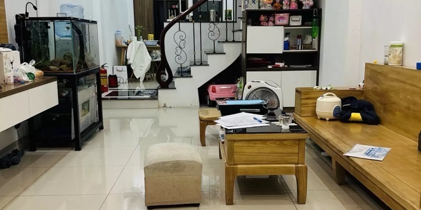 Chính chủ bán gấp nhà Trịnh Đình Cửu Hoàng Mai  55m2 5m mặt tiền 4 tầng chỉ hơn 11  tỷ kinh doanh