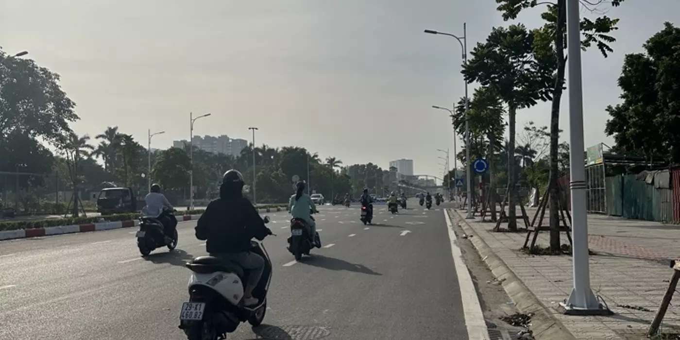 BÁN ĐẤT NGỌC THUỴ 86M ,SÁT HỒNG TIẾN , VỈA HÈ, Ô TÔ TẢI TRÁNH, NỞ HẬU , GIÁ CHỈ 10 TỶ