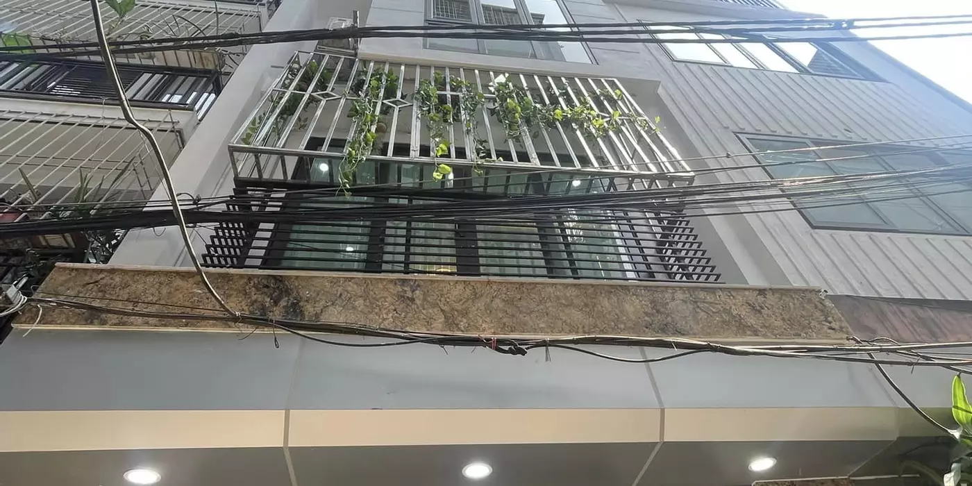 Chính chủ cần bán nhà  TÂN MAI 32m x 5 tầng MT 4m giá 5,6 tỷ