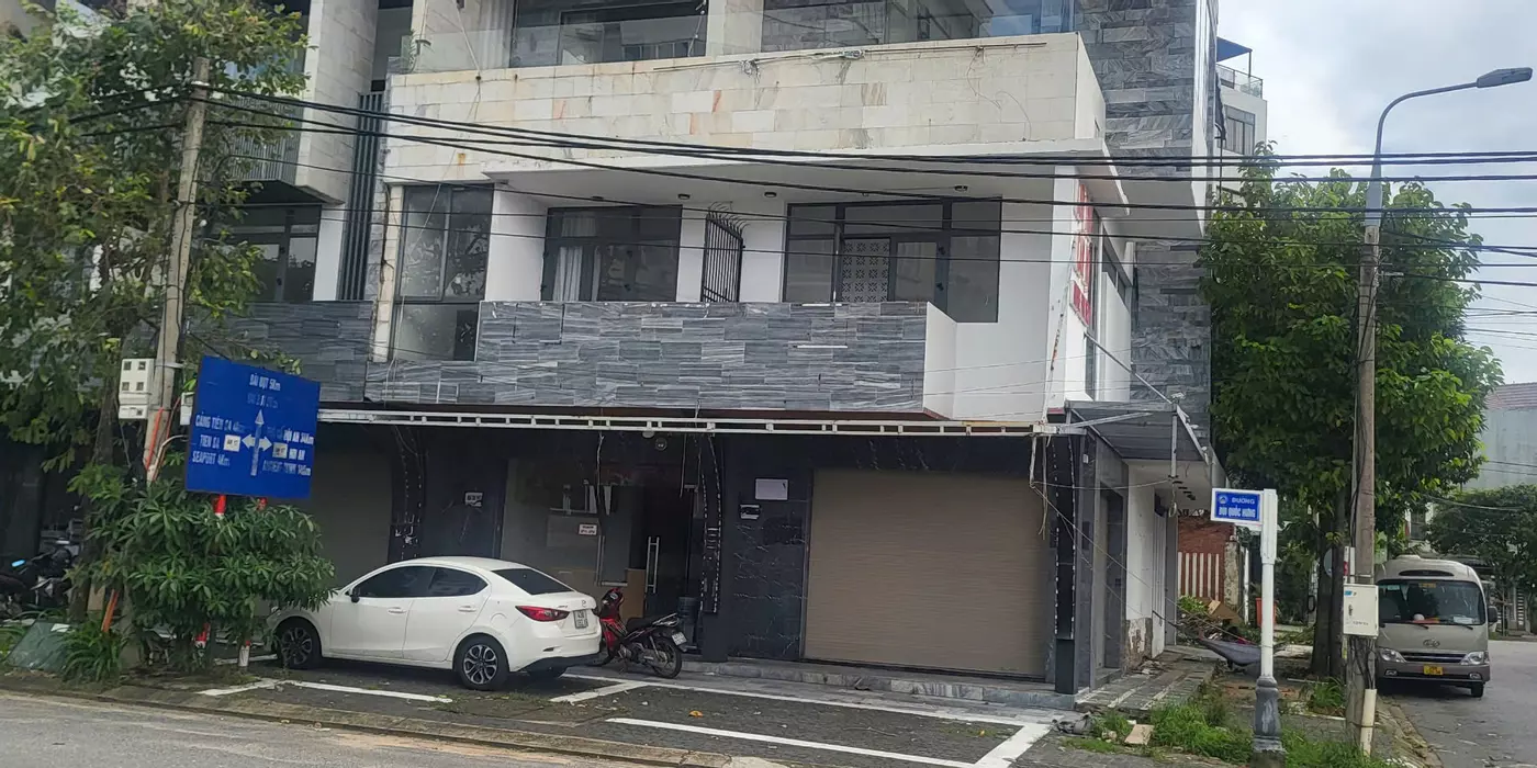 Chính chủ bán nhà 3 tầng căn góc-2 mặt tiền kinh doanh số nhà 22 Bùi Quốc Hưng ,Sơn Trà, Đà Nẵng