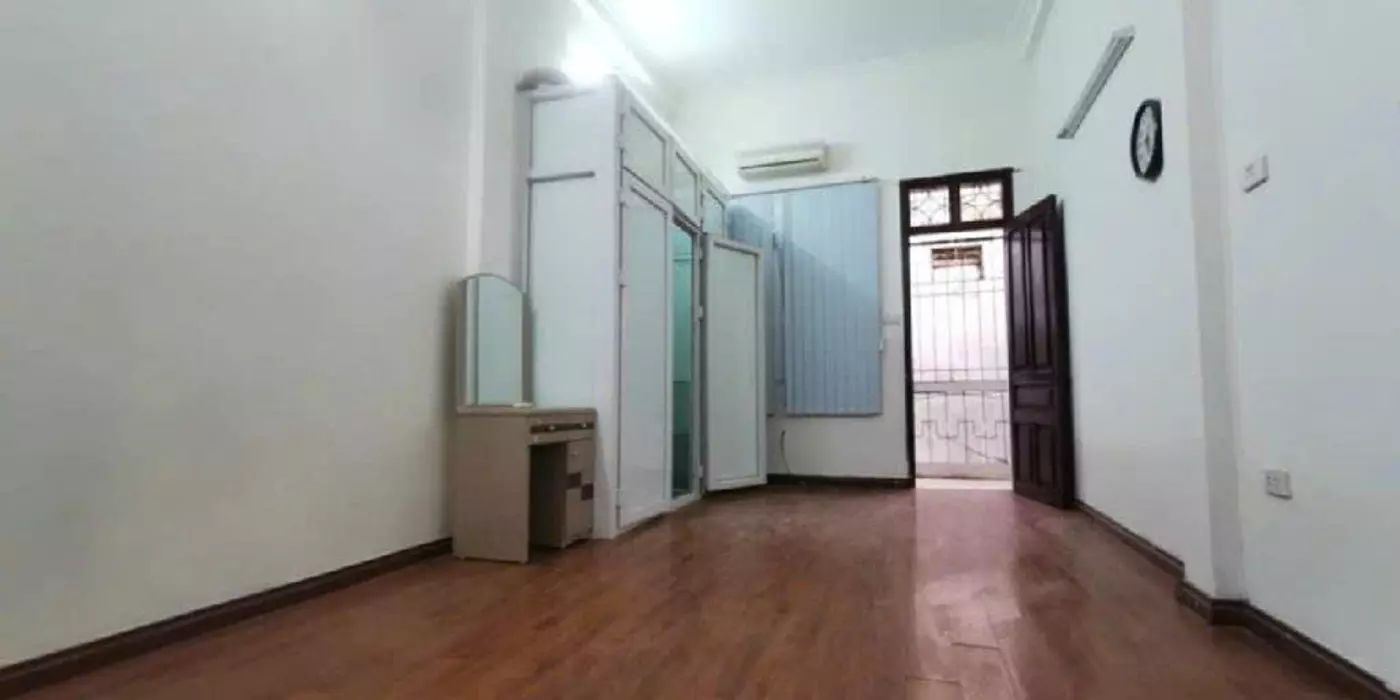 Bán nhà Nhuệ Giang Hà Đông ô tô gần 33mx3 tầng,MT 3.4 giá 6.65 Tỷ