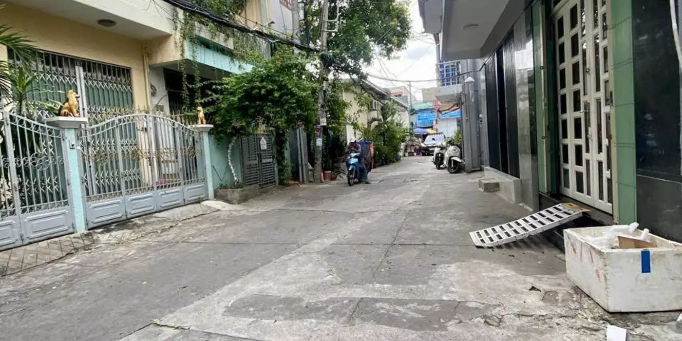 Q8 PHẠM THẾ HIỂN P5 HẺM THÔNG KẾ HẺM XE TẢI 46M2 2 TẦNG THUẬN TIỆN DI CHUYỂN GẦN UBND Q8