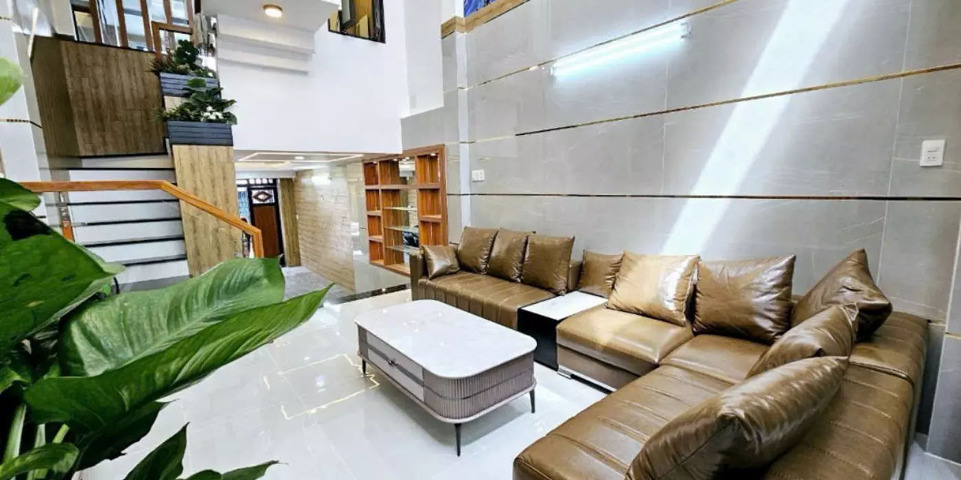 Mã Lò, 5 tầng đẹp lung lin, đường 6m thông thoáng,tặng Full nội thất, hơn 7T