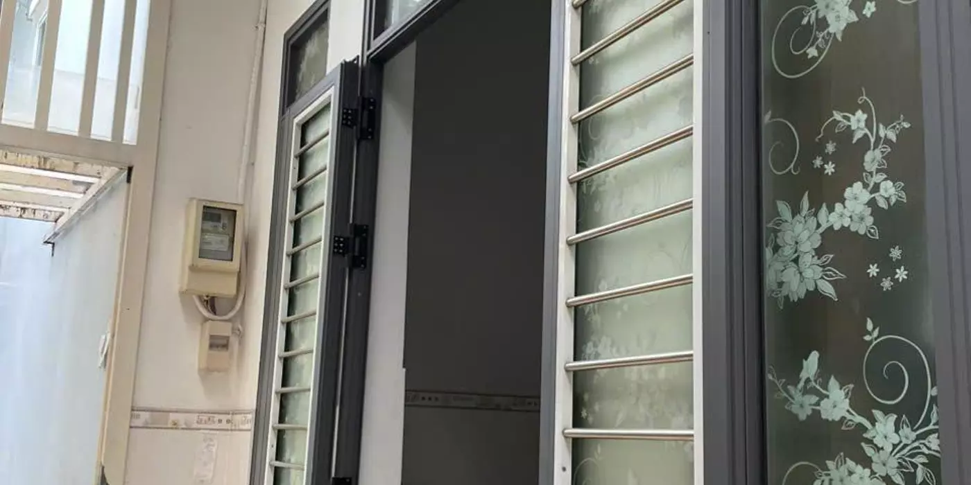 BÁN NHÀ HẬU GIANG SÁT CHỢ BÌNH TÂY 120M2 HẺM XE TĂNG CÓ DÒNG TIỀN CHO THUÊ GIÁ CHỈ 12 TỶ