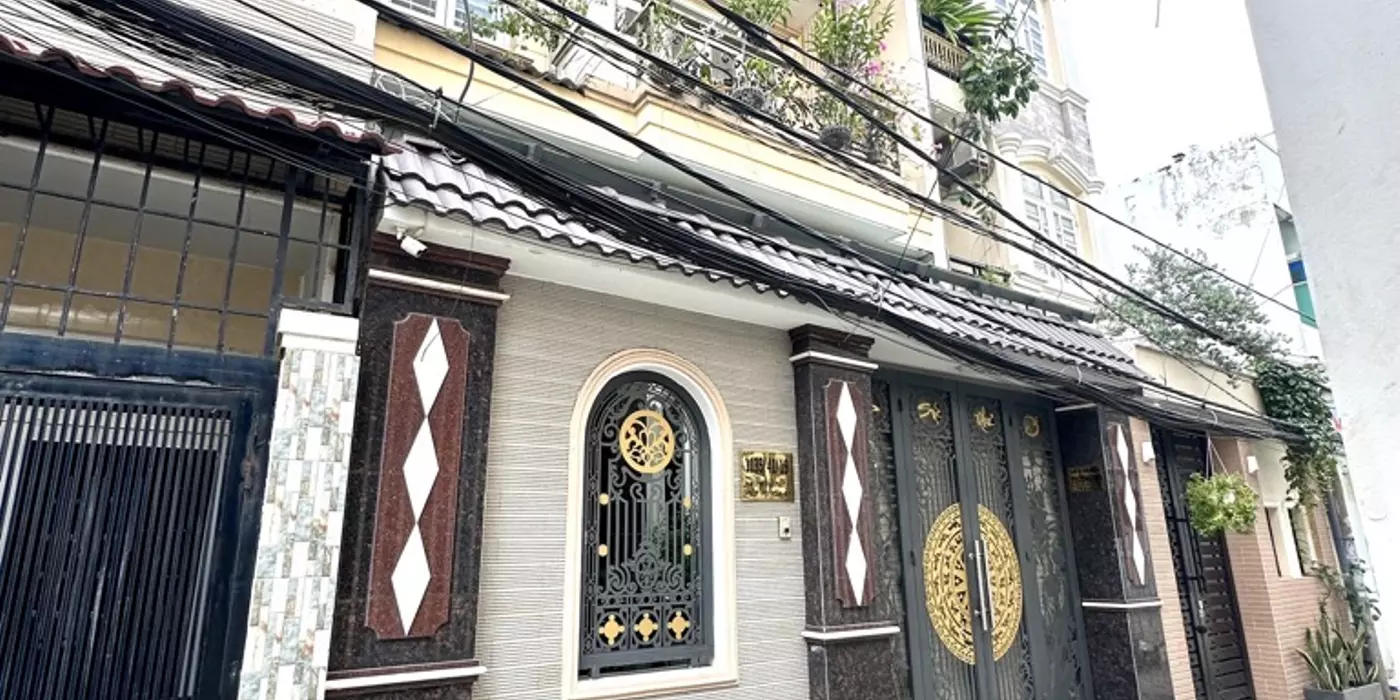 Tòa nhà 4 tầng lô góc 17 phòng kinh doanh 65tr/tháng, 1135 Huỳnh Tấn Phát, Phú Thuận Quận 7, 157m2