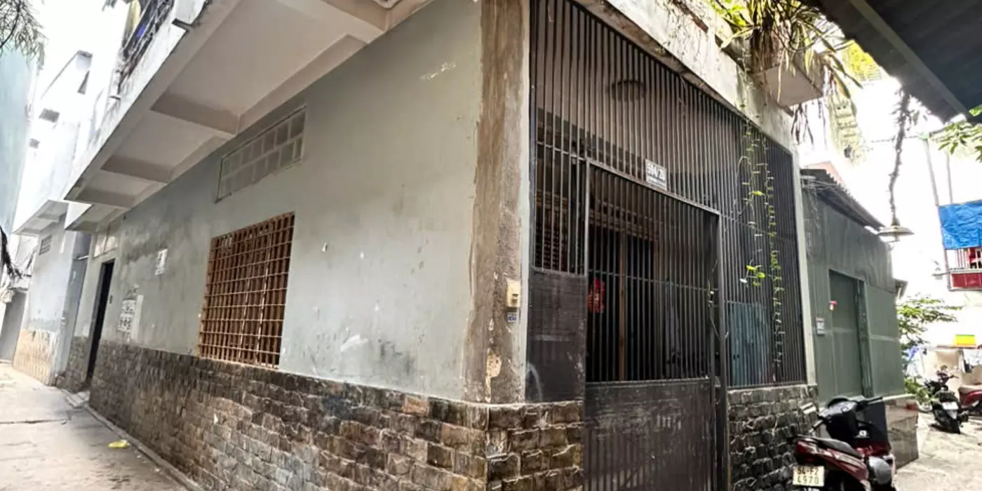 Bán nhà Sư Vạn Hạnh Quận 10 50m2 gần Vạn Hạnh Mall, vị trí đẹp, khu vực an ninh, chỉ 6.7 tỷ.