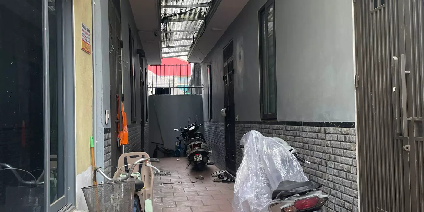 Bán nhà 30m Cổ Bản, Đồng Mai, 4 tầng,MT 5.3m cách 1 nhà ra ngõ ô tô giá 3.580tr