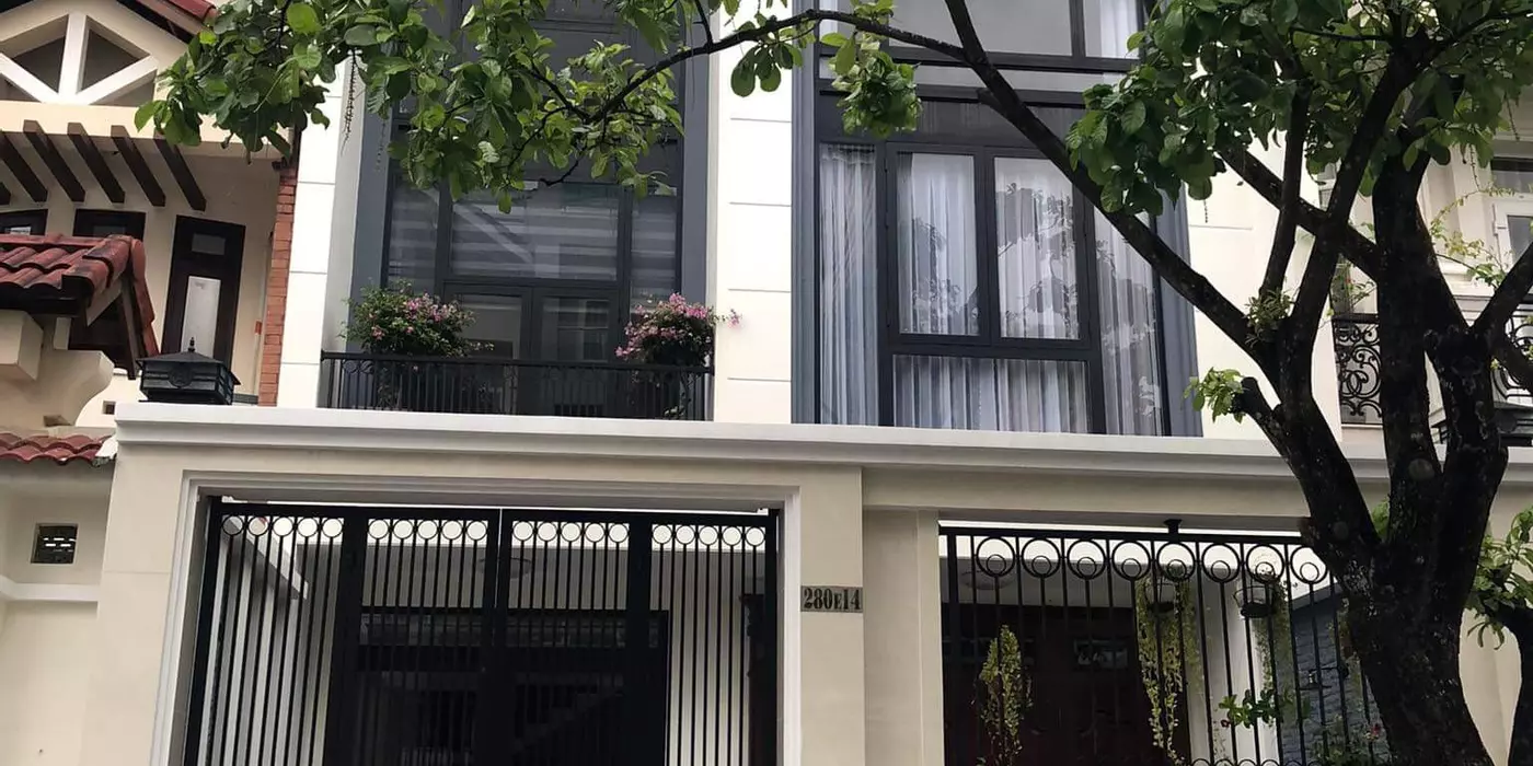 Siêu hiếm - Bán biệt thự xinh xắn trung tâm phố Tây Thảo Điền, DT 10x15m, 2 lầu giá 26,99 tỷ
