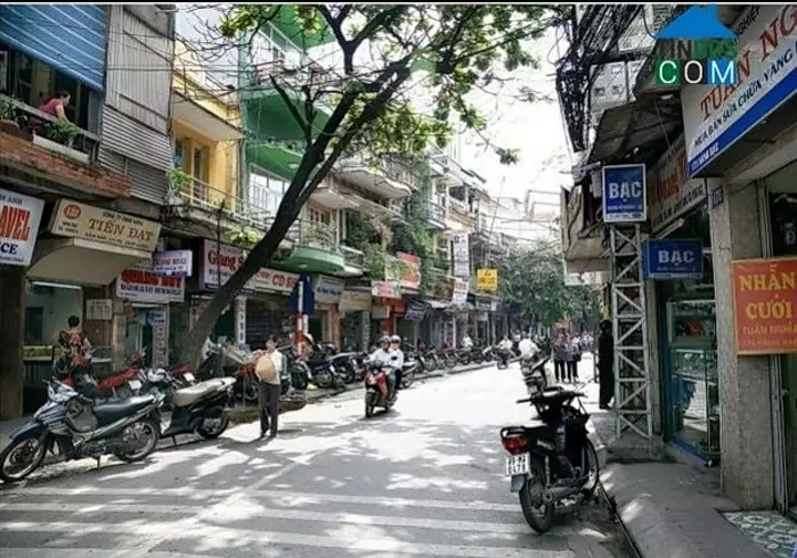 Bán nhà riêng mặt phố hàng bạc 32m2.