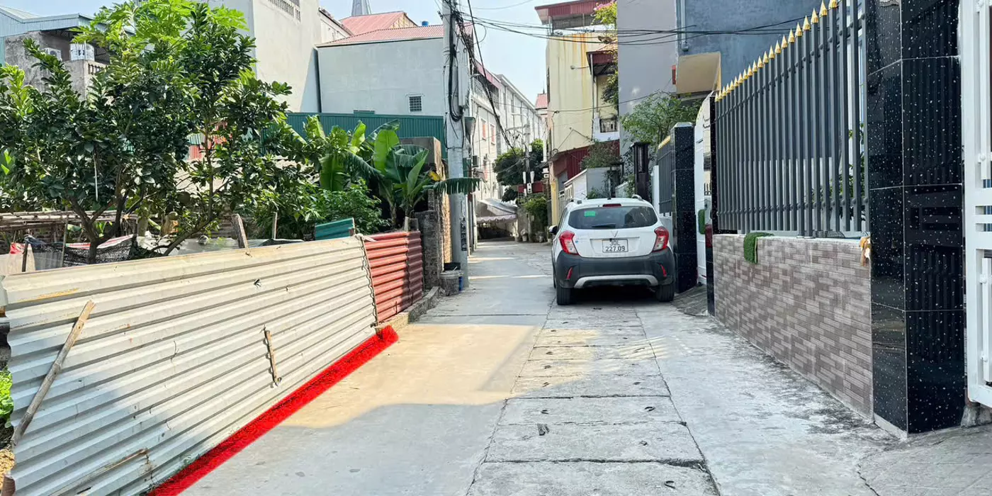 Bán đất tổ 11, TT Quang Minh, Mê Linh, HN. Đường thông, oto tránh. DT 54m, giá 2,54 tỷ.