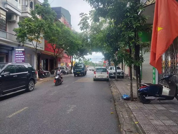 BÁN TĐC CHU VĂN AN   - PHÂN LÔ - KINH DOANH VĂN PHÒNG - QUY HOẠCH ĐẸP DT 67m2, 3.5 TẦNG, MT 4.5m,