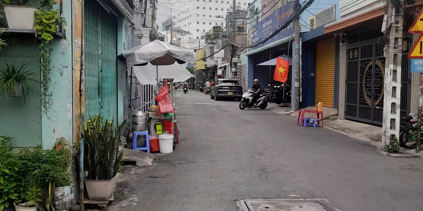 SIÊU HIẾM - SIÊU RẺ - BẠCH ĐẰNG TÂN BÌNH- KHU SÂN BAY - 60M2 4 TẦNG - HXH BÊN CÔNG VIÊN - CHỈ 8,xTỶ
