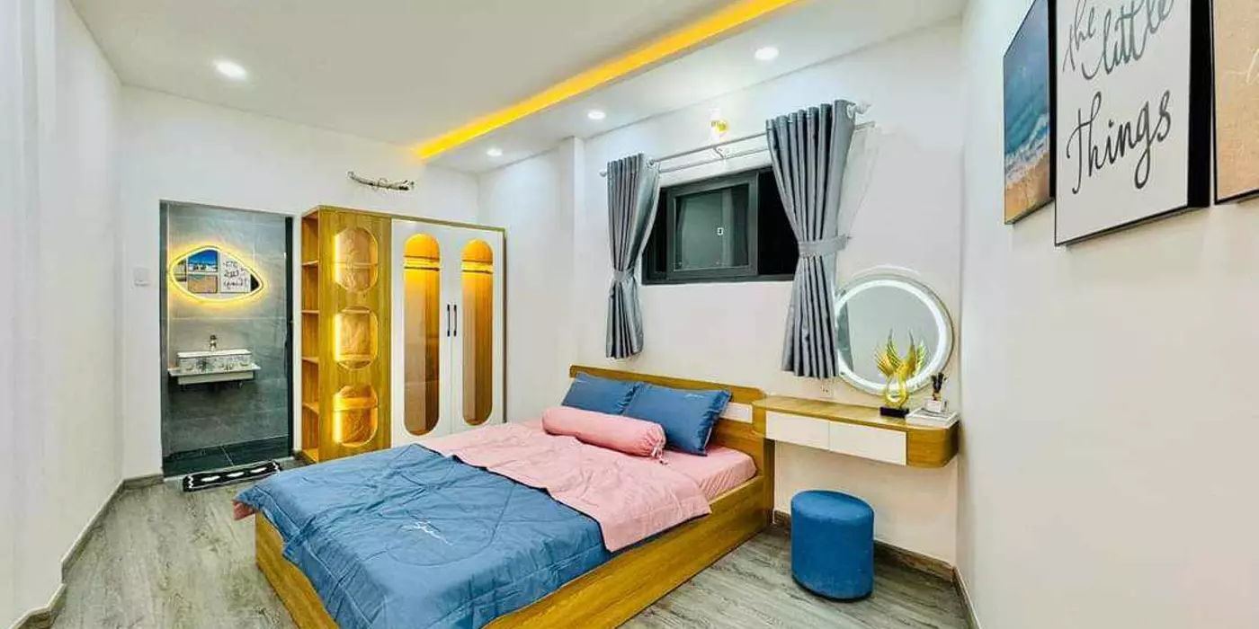 Chỉ 5 Tỷ 94 nhà Phú Nhuận - 4 Tầng - 57m2 - Không LG - Không QH - SHR
