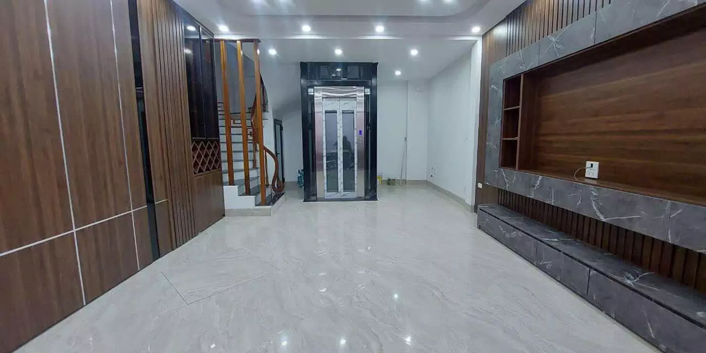 Bán nhà Bồ Đề 40m 6 tầng MT4.5m, thang máy hơn 8.5 tỷ