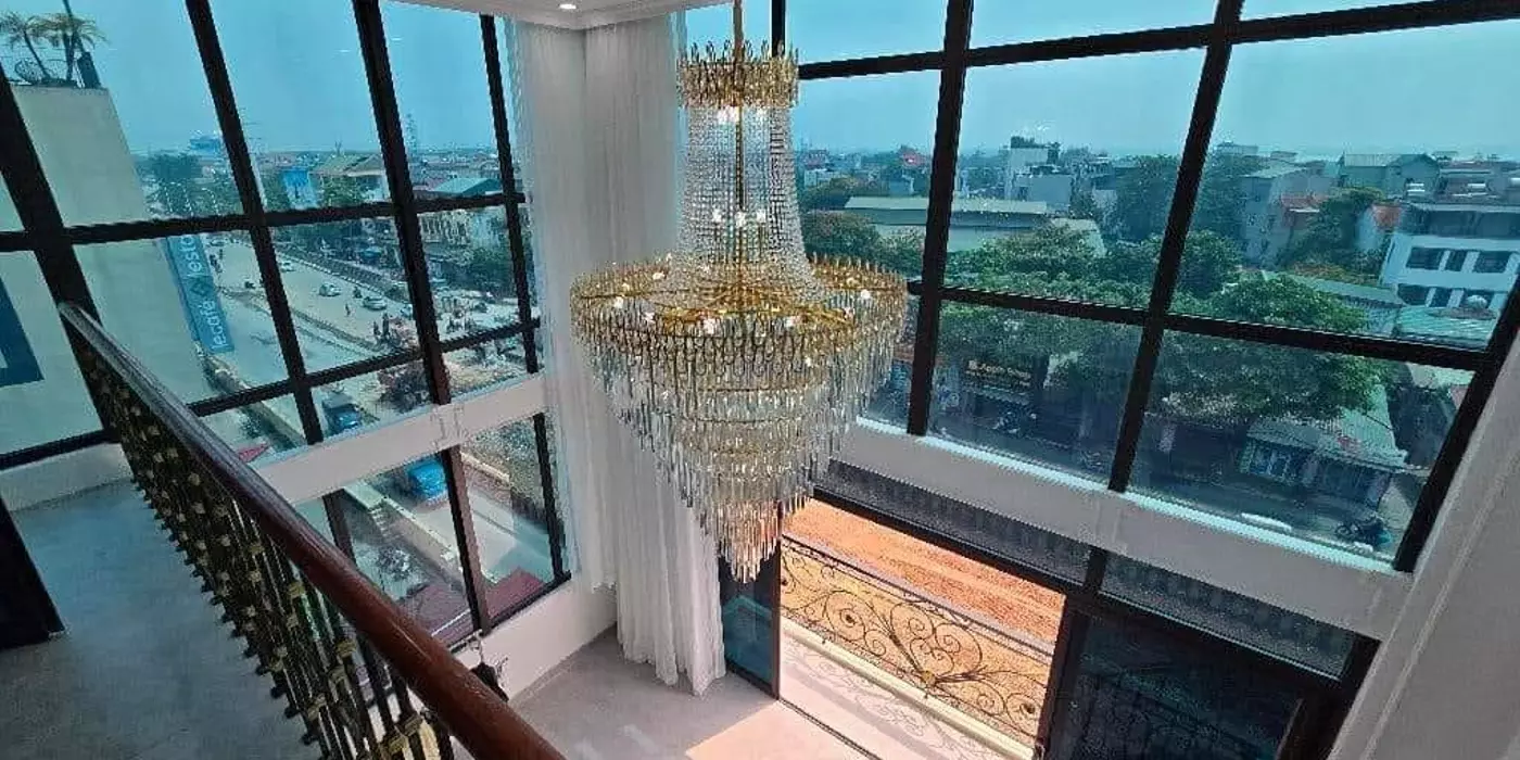 Cần bán nhà mặt tiền 7 tầng Âu Cơ - Tây Hồ