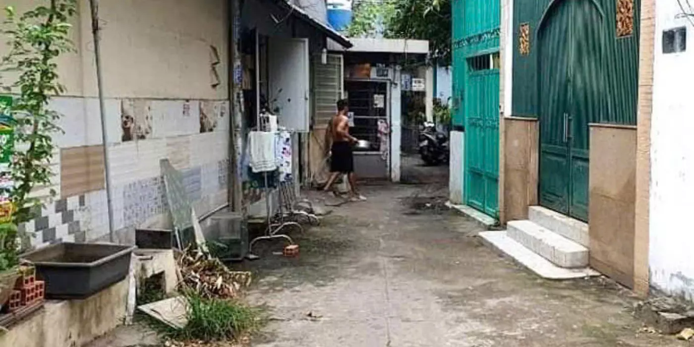 BÁN NHÀ  71M2 - TT QUẬN 7 , 4 CHỖ TỚI NHÀ, PHƯỜNG TÂN HƯNG, QUẬN 7.