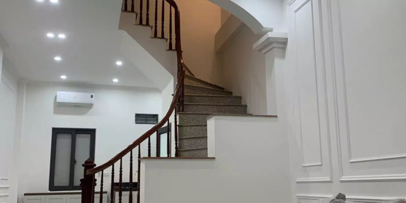 BÁN NHÀ LA KHÊ - HÀ ĐÔNG DIỆN TÍCH 38m . GIÁ  7XX TỶ
4 NGỦ -NHÀ DÂN XÂY ,FULL NỘI THẤT,Ô TÔ ĐÕ.