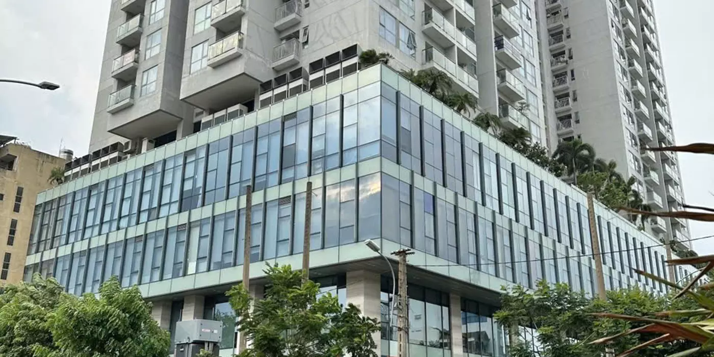 Bán nhà hẻm số 7 Thành Thái Quận 10, ngang 8m, vị trí kinh doanh đẹp, chỉ 4,99 tỷ