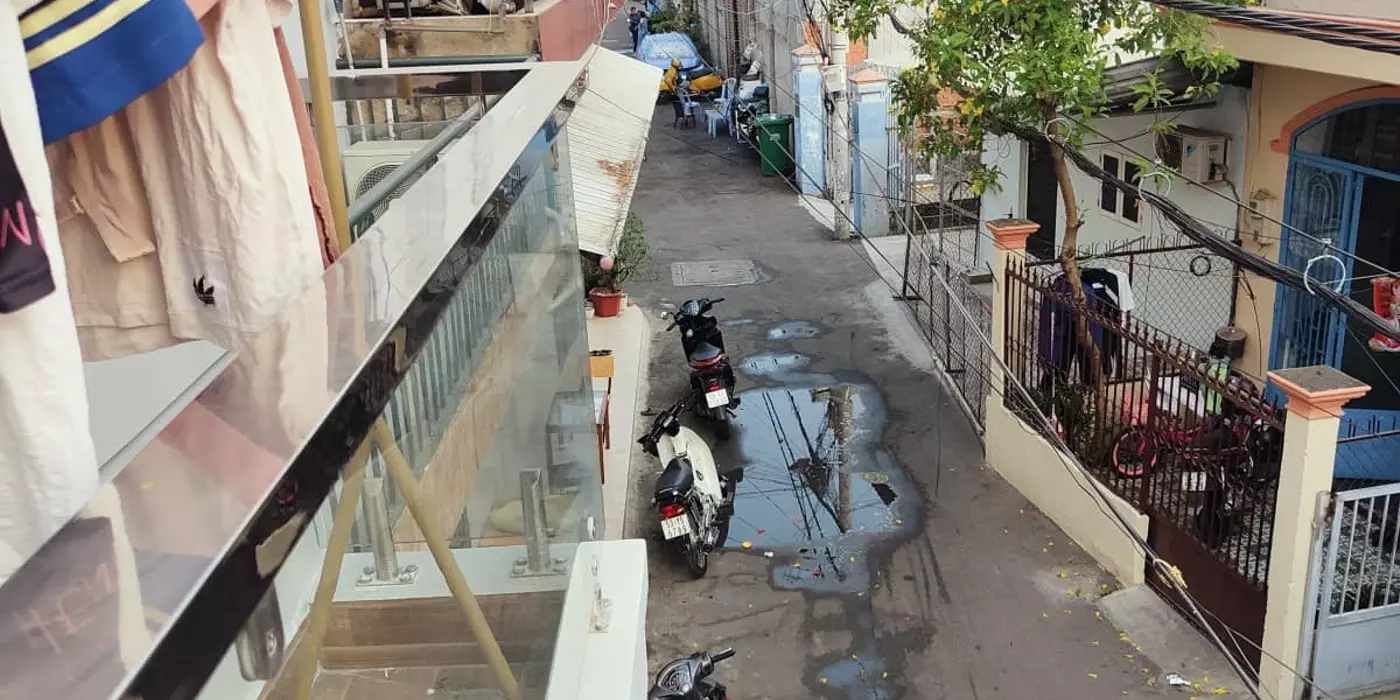 NHÀ MỚI HẺM XE HƠI QUAY ĐẦU, CẠNH HÃNG BIA TIGER. Q12. Chỉ 2,35 tỷ.