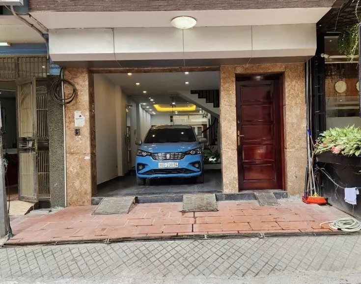 Bán nhà phố Dương Khuê, 61m2 phân lô gara ô tô kinh doanh đỉnh chóp, 26.5 tỷ