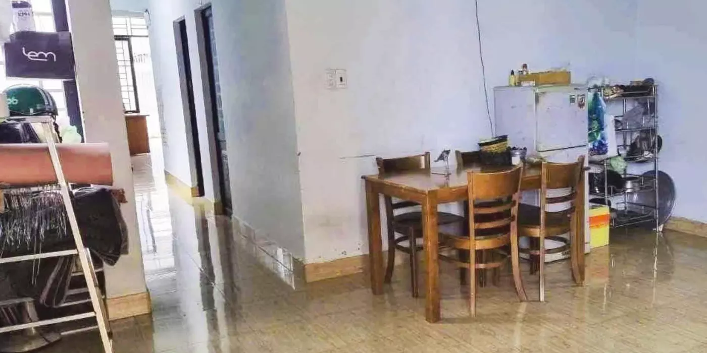 Bán nhà 2PN, 176m2, ngõ Hùng Vương, Tự An, Buôn Ma Thuột - 2.4 tỷ