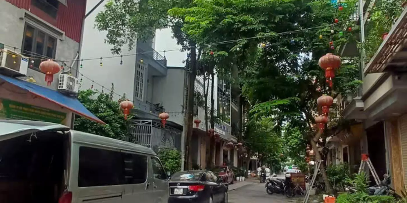 BÁN NHÀ PHÂN LÔ, LÔ GÓC TAM TRINH - HOÀNG MAI,  DT 80 M, C 4, MT 5M, GIÁ 20 TỶ.