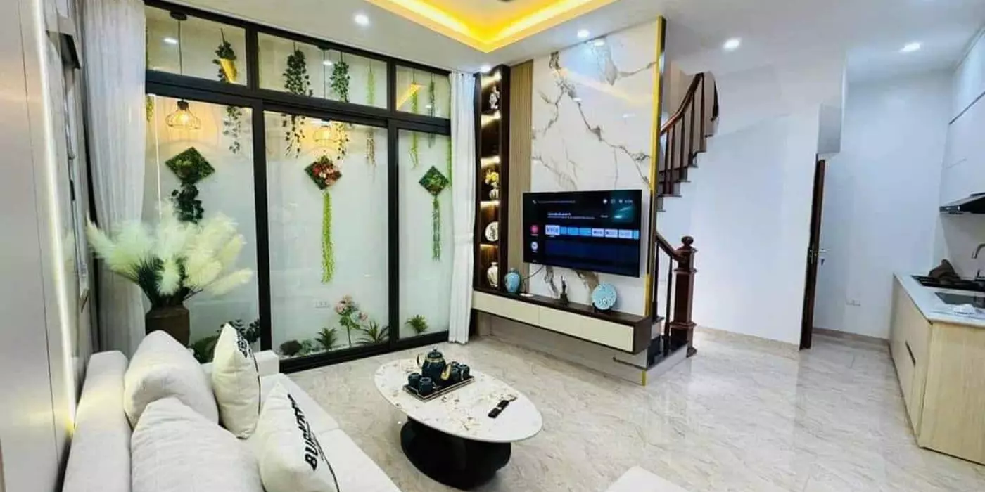 Bán nhà Lô góc Phố Quan Hoa Quận Cầu Giấy, 5 Tầng Full nội thất, MT 6m, ôtô đỗ, Nhỉnh 7 tỷ
