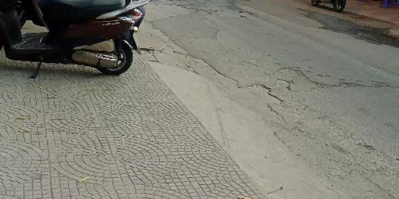 Bán nhà Thanh Bình Ô Tô,Kinh Doanh 27m2 x3 tầng,mặt tiền 3.8m giá 6.7 Tỷ