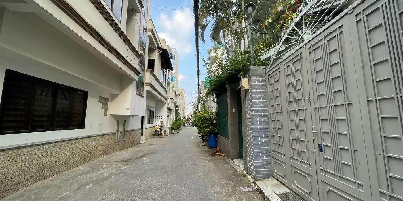 Bán nhà Bùi Đình Túy -HXH thông - SD 159,6m2 - Dòng Tiền 210 Triệu/Năm